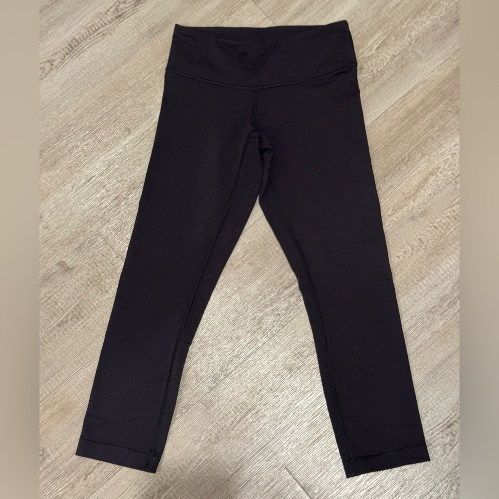 LULULEMON WOMENS WUNDER TRAIN HIGH-RISE TIGHTS LEGGINGS 27" In Black Size 2 EUC - Picture 4 of 9